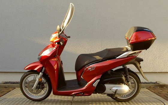 Gebrauchtmotorrad Honda SH300i - Bild 5