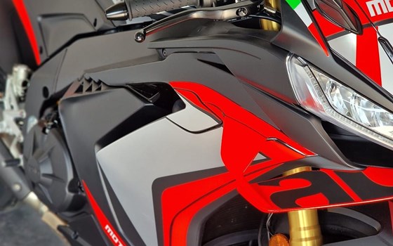 Neufahrzeug Aprilia RSV4 1100 - Bild 6