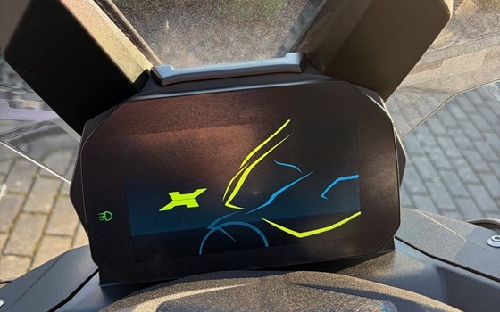 Gebrauchtmotorrad BMW C 400 X - Bild 9