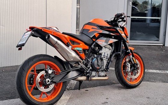Gebrauchtmotorrad KTM 890 Duke GP - Bild 2