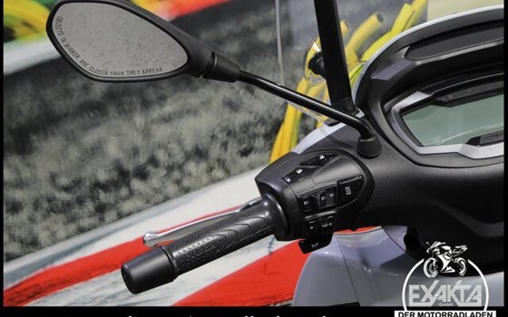 Gebrauchtmotorrad Piaggio Beverly 400 S - Bild 16
