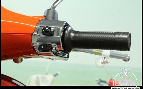 Neufahrzeug Vespa Primavera 50 - Bild 18