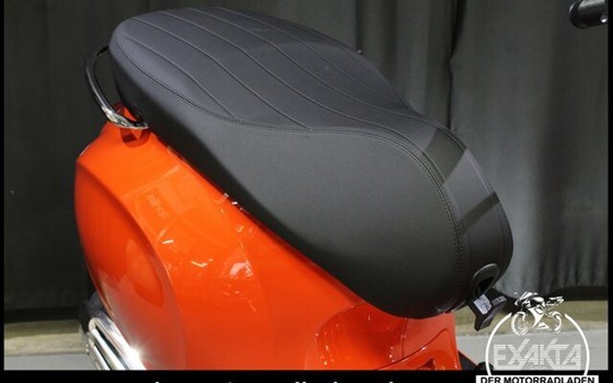 Neufahrzeug Vespa Primavera 50 - Bild 26