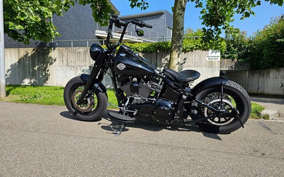 Motorrad Occasion Harley-Davidson Softail Slim FLS - Bild 4