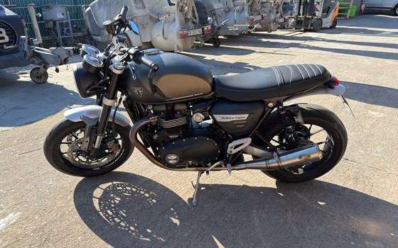 Gebrauchtmotorrad Triumph Speed Twin 1200 - Bild 1