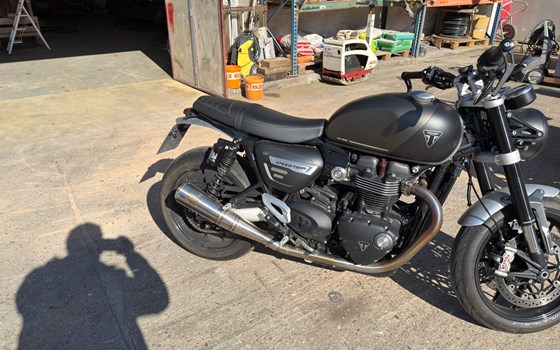 Gebrauchtmotorrad Triumph Speed Twin 1200 - Bild 3