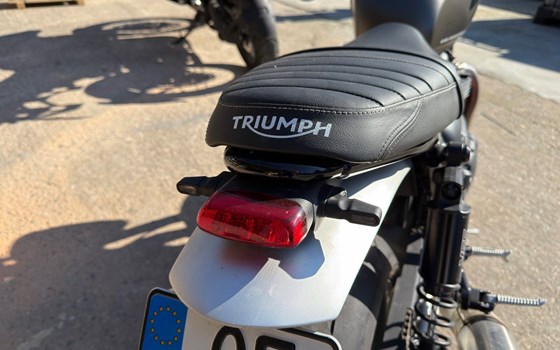 Gebrauchtmotorrad Triumph Speed Twin 1200 - Bild 5