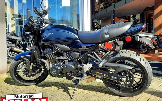 Neufahrzeug Kawasaki Z900 RS Black Ball Edition - Bild 3