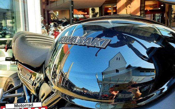 Neufahrzeug Kawasaki Z900 RS Black Ball Edition - Bild 5
