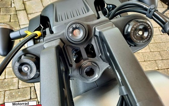 Neufahrzeug QJ Motor SRV 600V - Bild 11