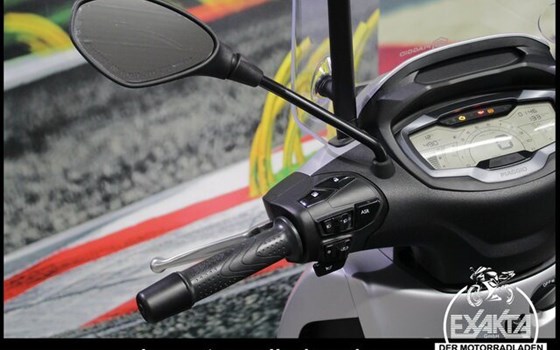 Gebrauchtmotorrad Piaggio Beverly 400 - Bild 16