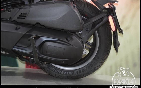 Gebrauchtmotorrad Piaggio Beverly 400 - Bild 23