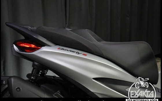 Gebrauchtmotorrad Piaggio Beverly 400 - Bild 28