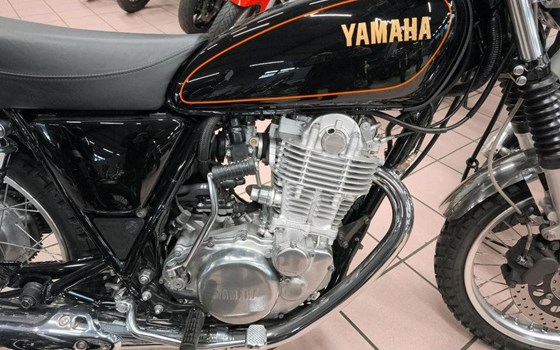 Gebrauchtmotorrad Yamaha SR 400 - Bild 5