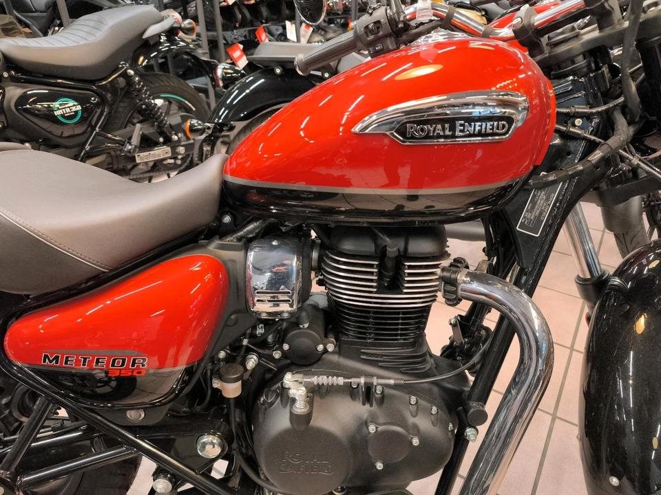 Angebot Royal Enfield Meteor 350 Supernova