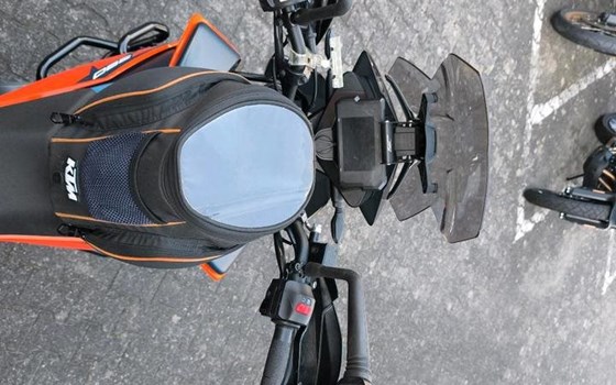 Gebrauchtmotorrad KTM 390 Adventure - Bild 11