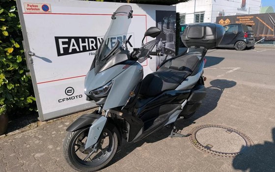 Gebrauchtmotorrad Yamaha XMAX 300 Tech MAX - Bild 6