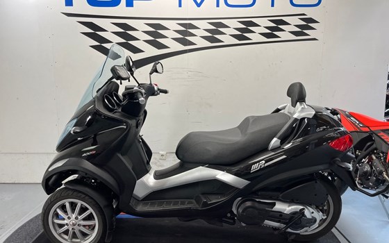 Gebrauchtmotorrad Piaggio MP3 LT 400 - Bild 3