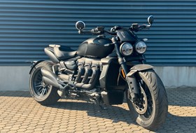 Triumph Rocket 3 R Black