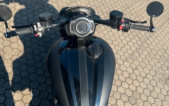 Gebrauchtmotorrad Triumph Rocket 3 R Black - Bild 14