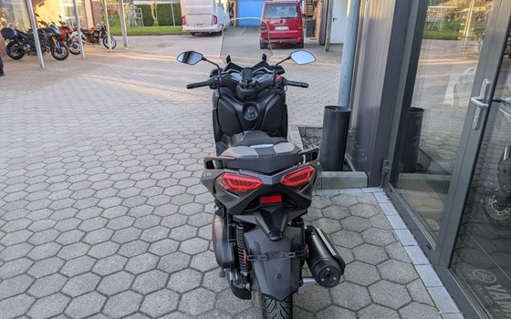 Gebrauchtmotorrad Yamaha XMAX 125 - Bild 4