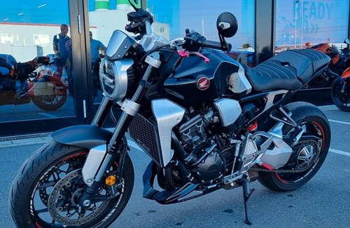 Gebrauchtmotorrad Honda CB 1000 R