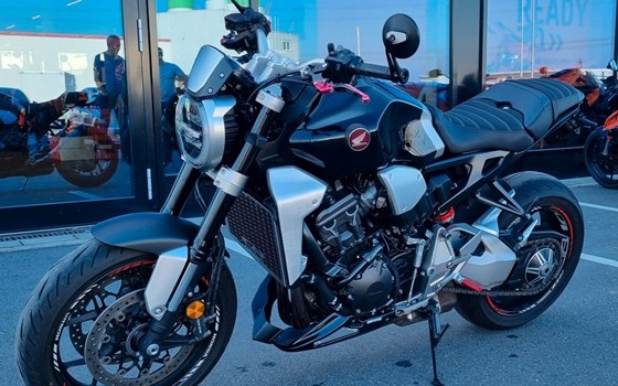 Gebrauchtmotorrad Honda CB 1000 R - Bild 1