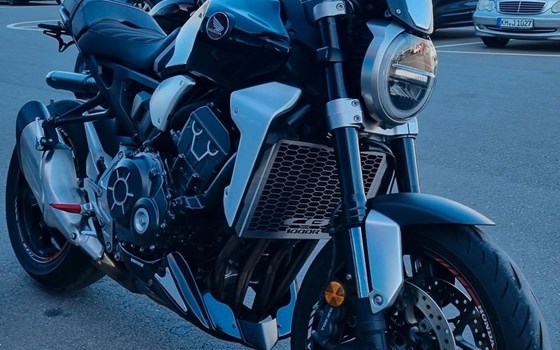 Gebrauchtmotorrad Honda CB 1000 R - Bild 4