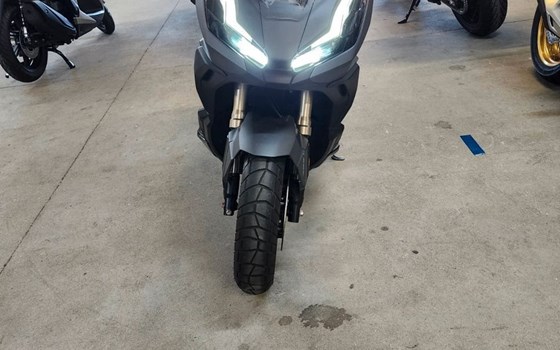 Gebrauchtmotorrad Honda ADV350 - Bild 9