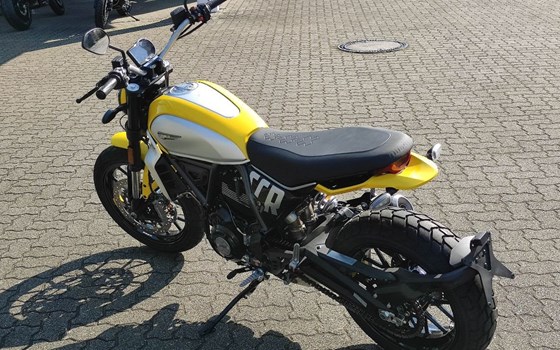 Gebrauchtmotorrad Ducati Scrambler Icon - Bild 4