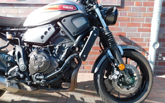 Gebrauchtmotorrad Yamaha XSR700 - Bild 14