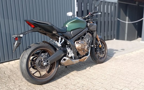 Gebrauchtmotorrad Honda CB650R - Bild 6