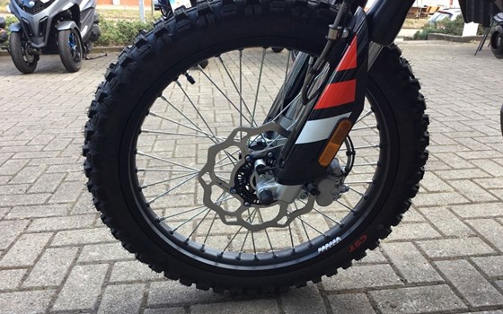 Neufahrzeug Aprilia RX 125 - Bild 11