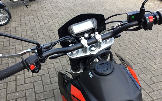 Neufahrzeug Aprilia RX 125 - Bild 13