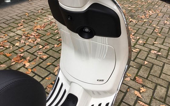 Neufahrzeug Vespa 125 Primavera - Bild 15