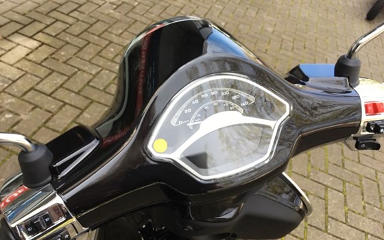 Neufahrzeug Vespa 125 Primavera - Bild 12