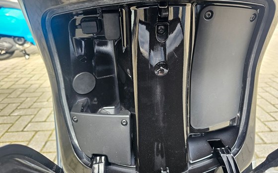 Neufahrzeug Vespa 125 Primavera - Bild 2