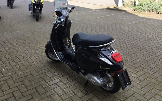 Neufahrzeug Vespa 125 Primavera - Bild 5