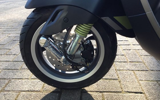 Neufahrzeug Vespa Primavera Tech 50 - Bild 11