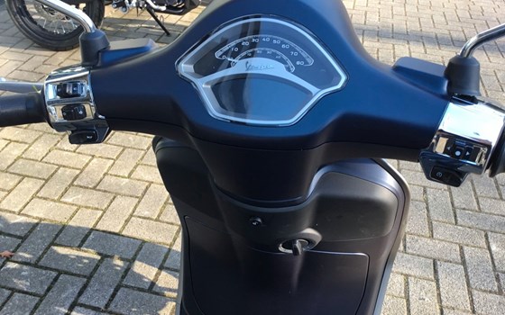 Neufahrzeug Vespa Primavera Tech 50 - Bild 18