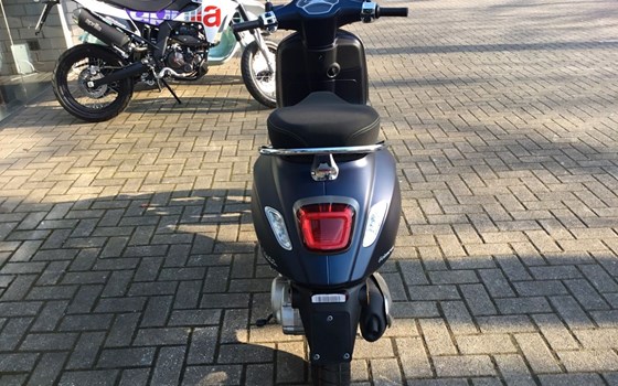 Neufahrzeug Vespa Primavera Tech 50 - Bild 4