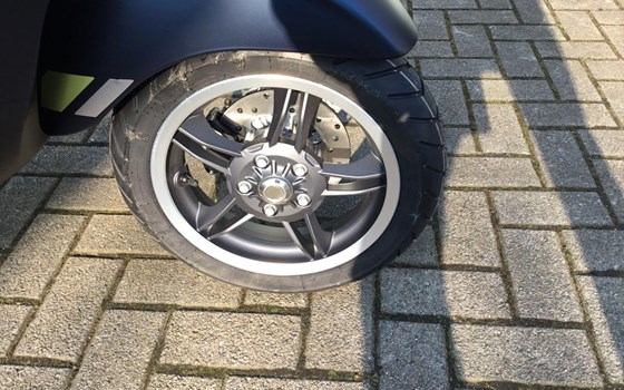 Neufahrzeug Vespa Primavera Tech 50 - Bild 8