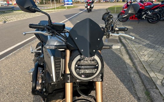 Gebrauchtmotorrad Honda CB650R - Bild 3