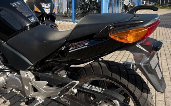 Gebrauchtmotorrad Honda CBF 500 - Bild 10