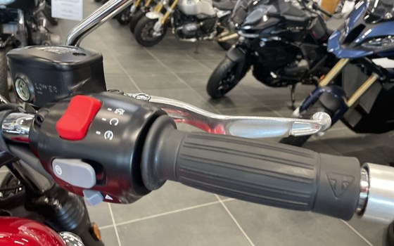 Gebrauchtmotorrad Triumph Bonneville Speedmaster - Bild 11