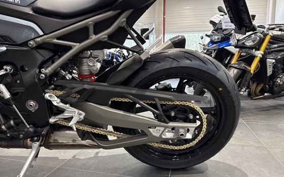 Gebrauchtmotorrad BMW S 1000 RR - Bild 10