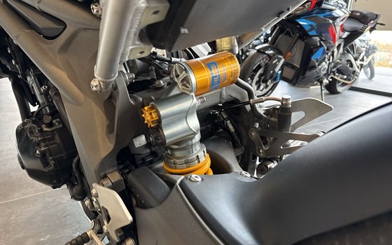 Gebrauchtmotorrad Triumph Speed Triple 1050 - Bild 13