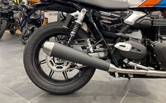 Gebrauchtmotorrad Triumph Speed Twin 900 - Bild 9