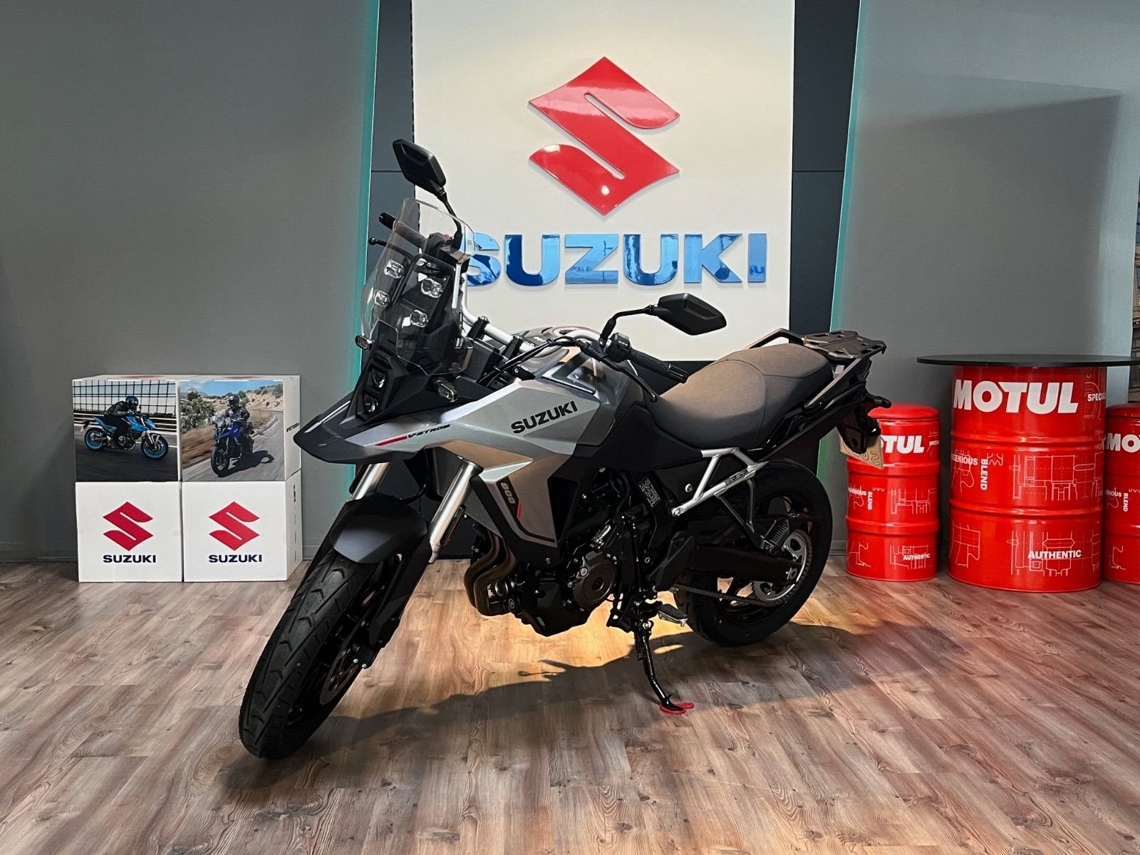 Suzuki V-Strom 800