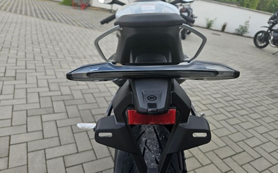 Neufahrzeug CFMOTO 675SR-R - Bild 12